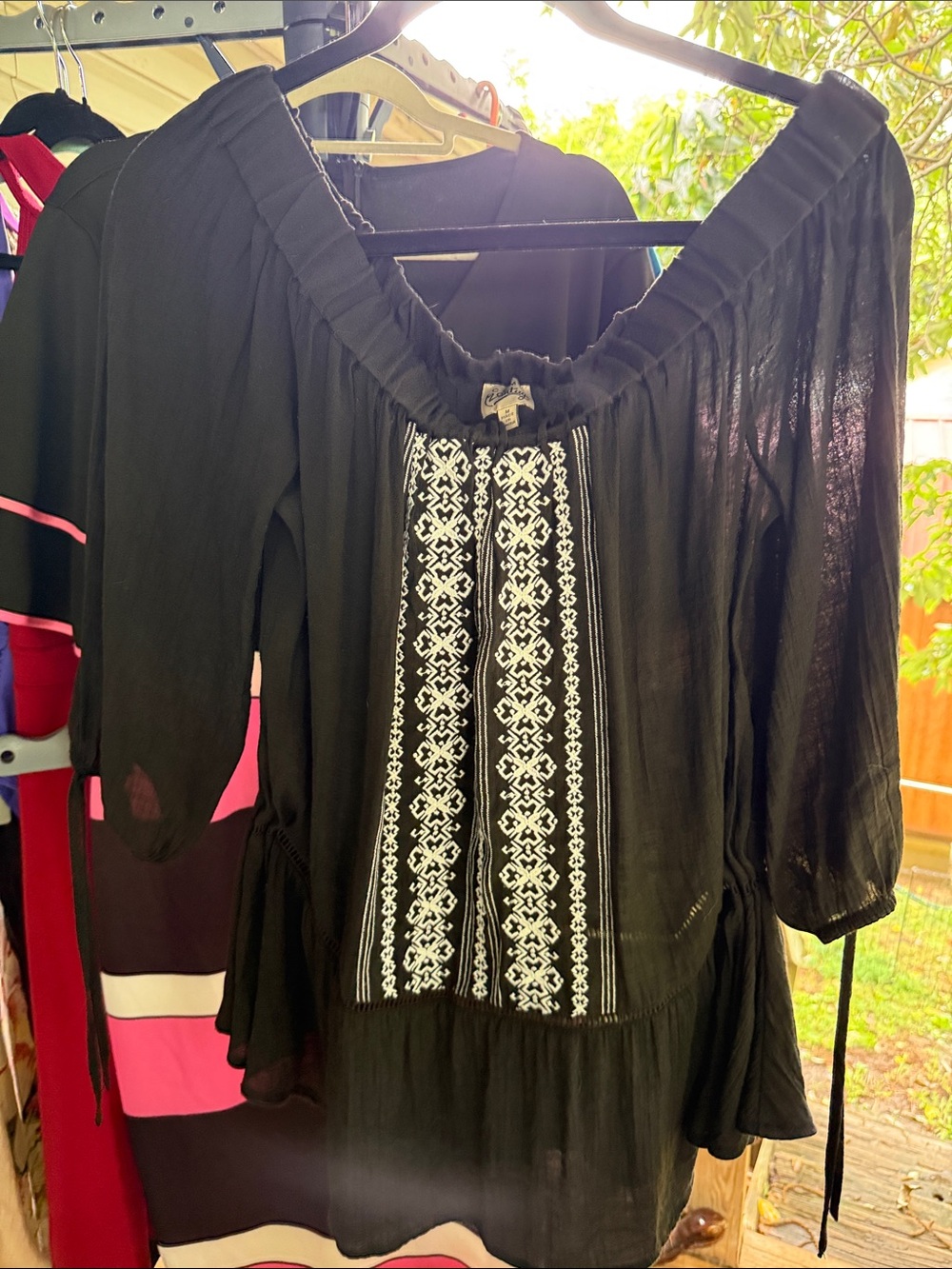 Como Vintage Women’s Med Black Peasant Blouse with White Embroidered Front
